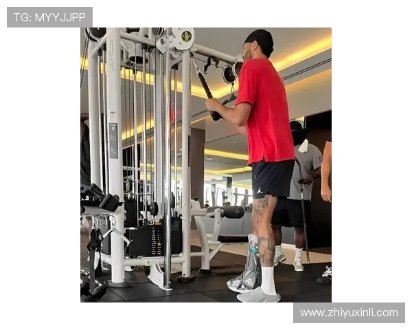 怀特称赞塔图姆努力提升自我并将这种精神融入康复训练中